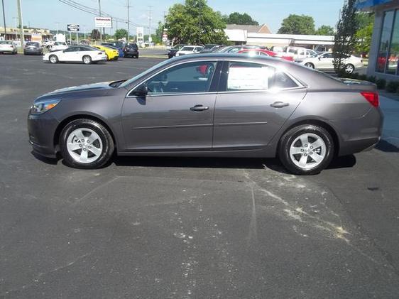 Chevrolet Malibu 2013 photo 1