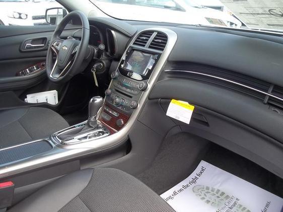 Chevrolet Malibu 2013 photo 1