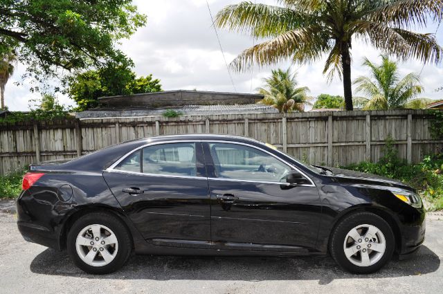 Chevrolet Malibu 2013 photo 2