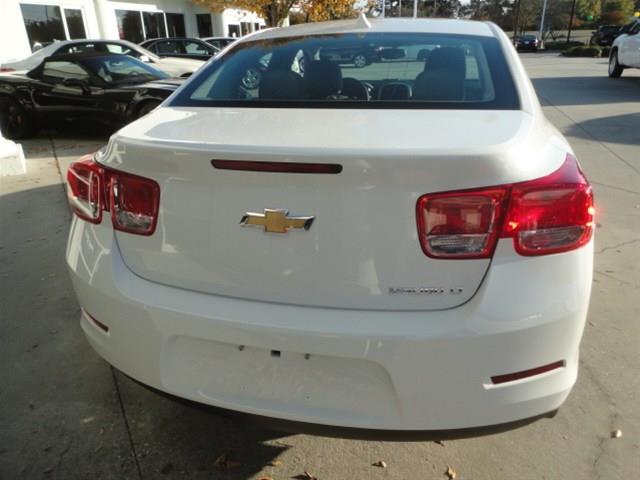 Chevrolet Malibu 2013 photo 12