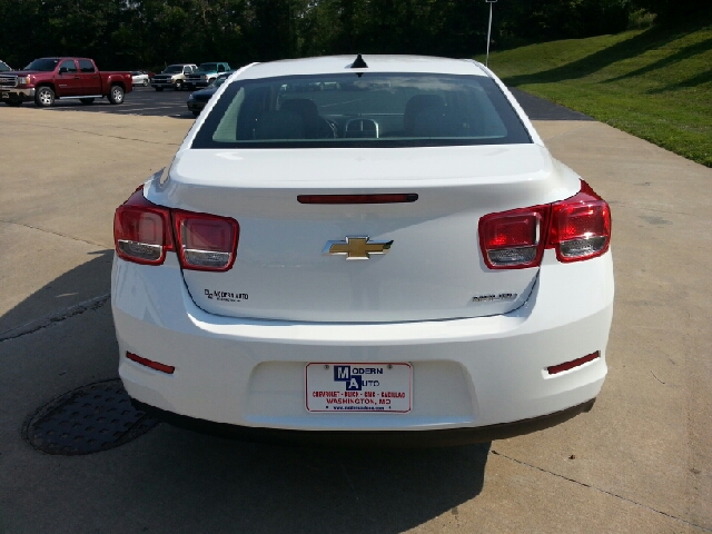 Chevrolet Malibu 2013 photo 4