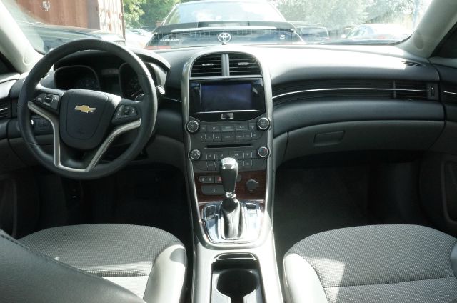 Chevrolet Malibu 2013 photo 1