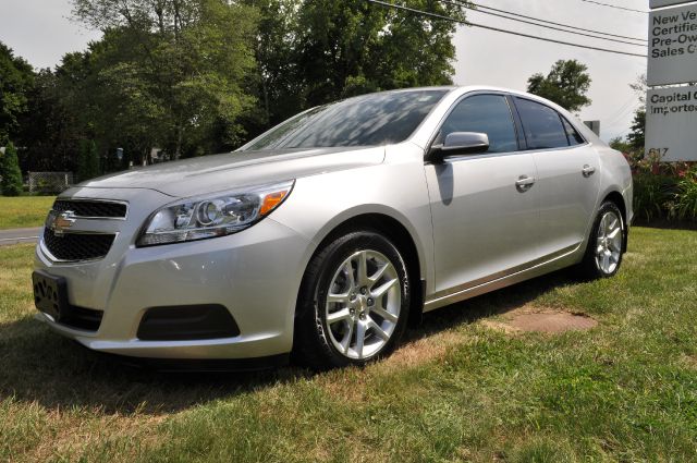 Chevrolet Malibu 2013 photo 3