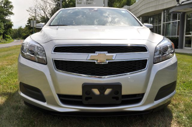 Chevrolet Malibu 2013 photo 4