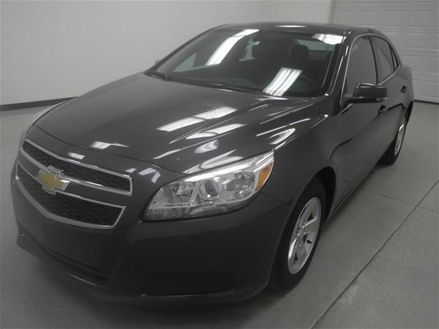 Chevrolet Malibu 2013 photo 1