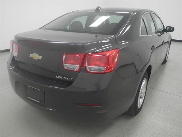 Chevrolet Malibu 2013 photo 4