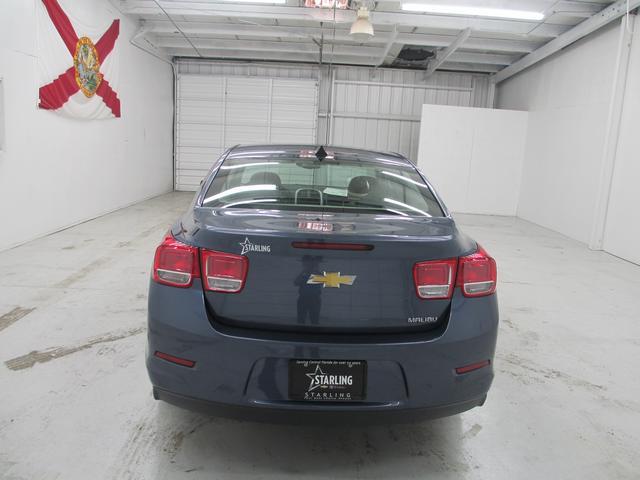 Chevrolet Malibu 2013 photo 3