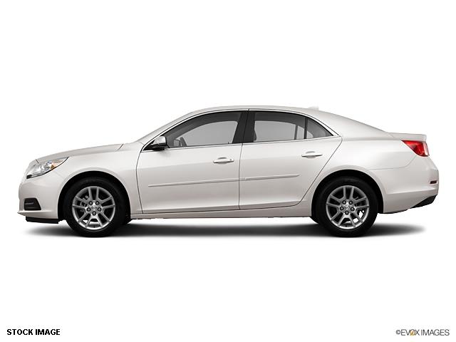 Chevrolet Malibu 2013 photo 2