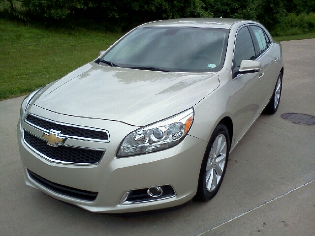 Chevrolet Malibu 2013 photo 3