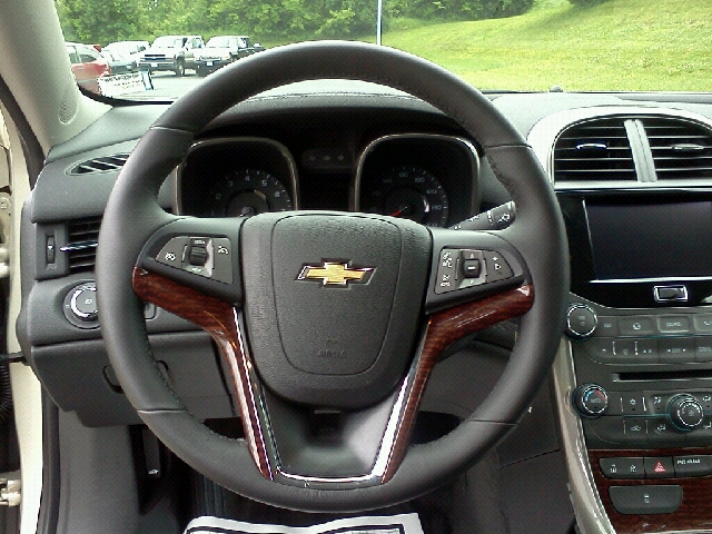 Chevrolet Malibu 2013 photo 9