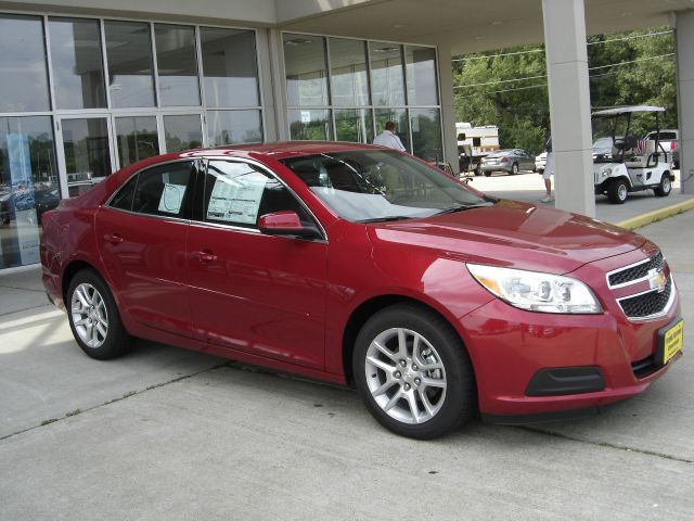 Chevrolet Malibu 2013 photo 1