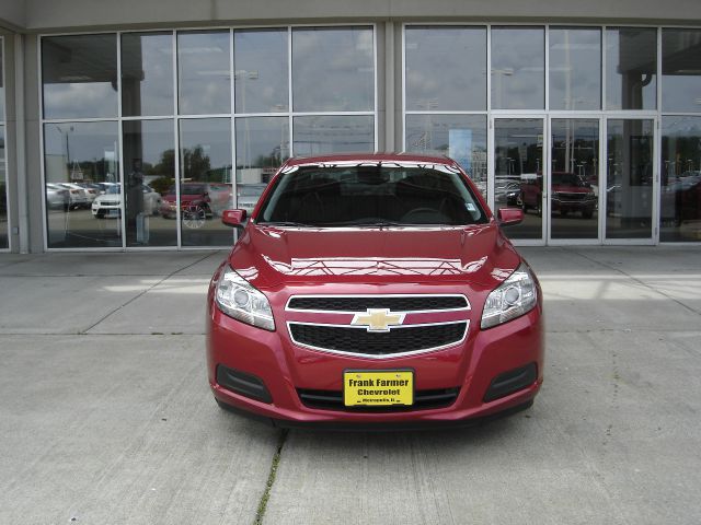 Chevrolet Malibu 2013 photo 2