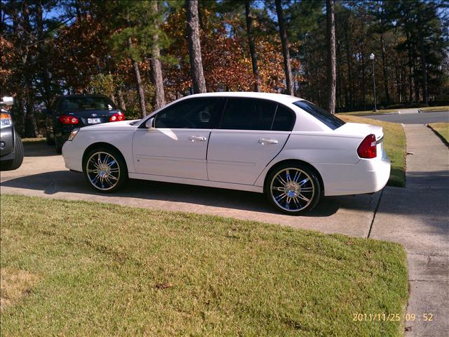 Chevrolet Malibu Classic 2008 photo 2