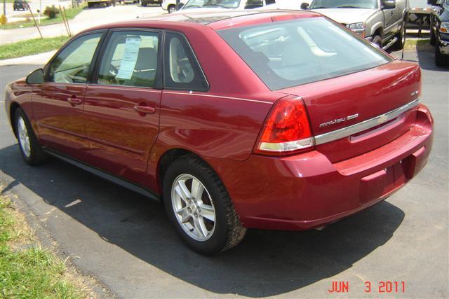 Chevrolet Malibu Maxx 2004 photo 3