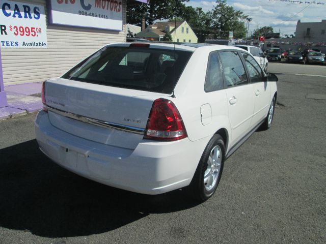 Chevrolet Malibu Maxx 2004 photo 1