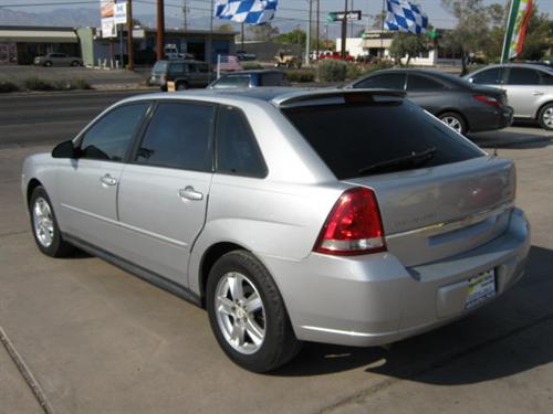 Chevrolet Malibu Maxx 2005 photo 2