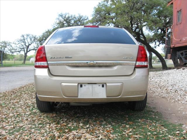 Chevrolet Malibu Maxx 2005 photo 3