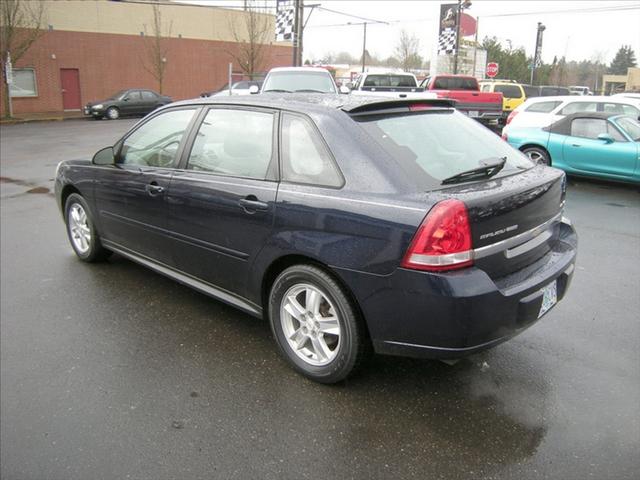 Chevrolet Malibu Maxx 2005 photo 2