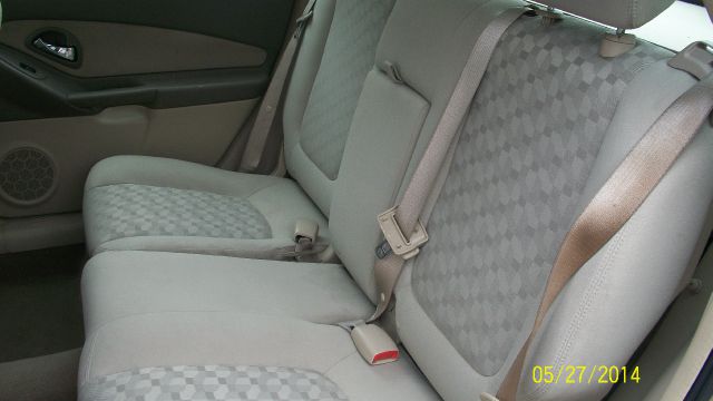 Chevrolet Malibu Maxx 2005 photo 11