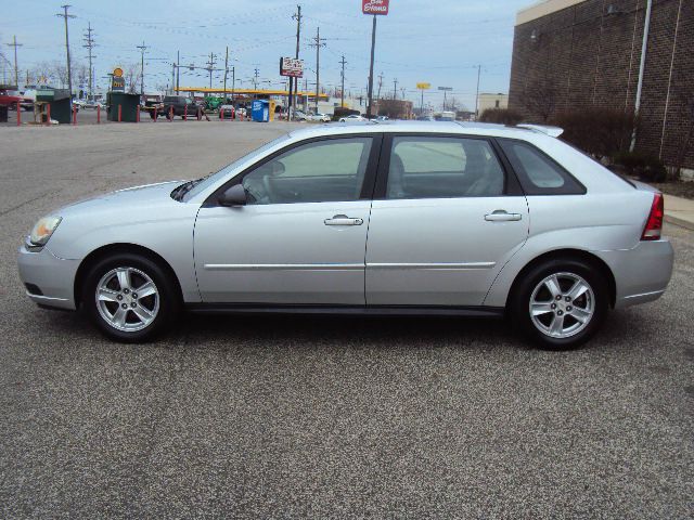 Chevrolet Malibu Maxx 2005 photo 3