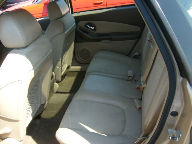 Chevrolet Malibu Maxx 2005 photo 3