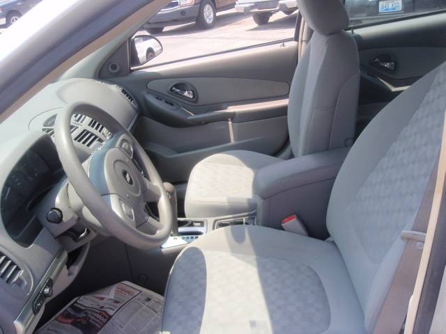 Chevrolet Malibu Maxx 2005 photo 3