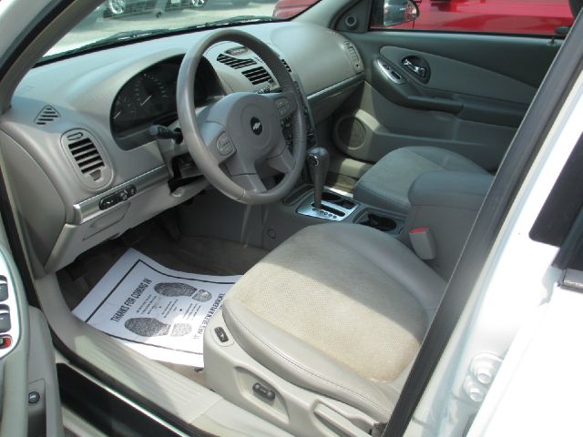 Chevrolet Malibu Maxx 2005 photo 1