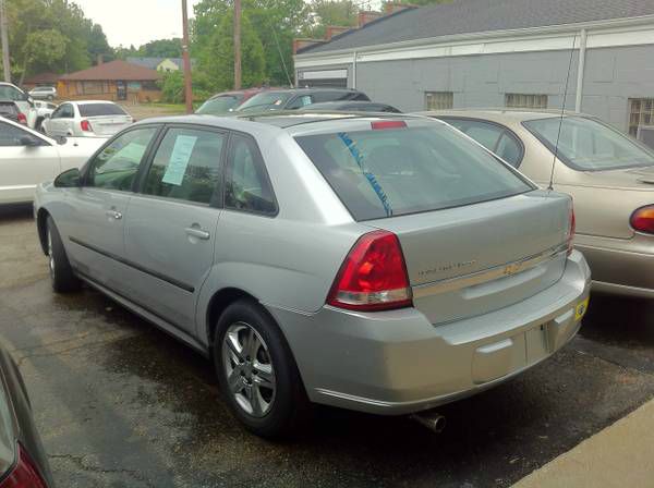 Chevrolet Malibu Maxx 2005 photo 1