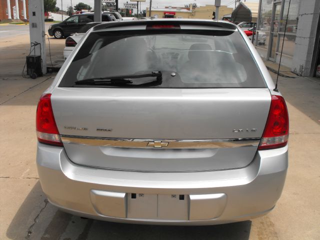 Chevrolet Malibu Maxx 2005 photo 1