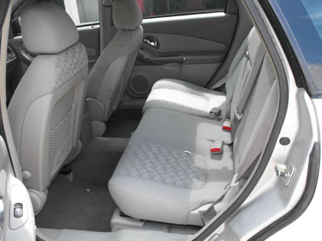 Chevrolet Malibu Maxx 2005 photo 3