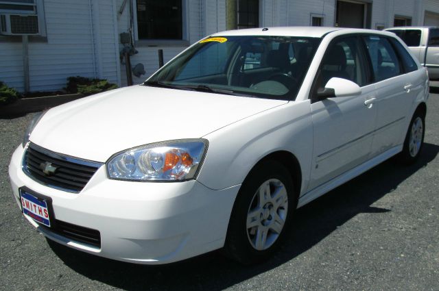 Chevrolet Malibu Maxx 2006 photo 2