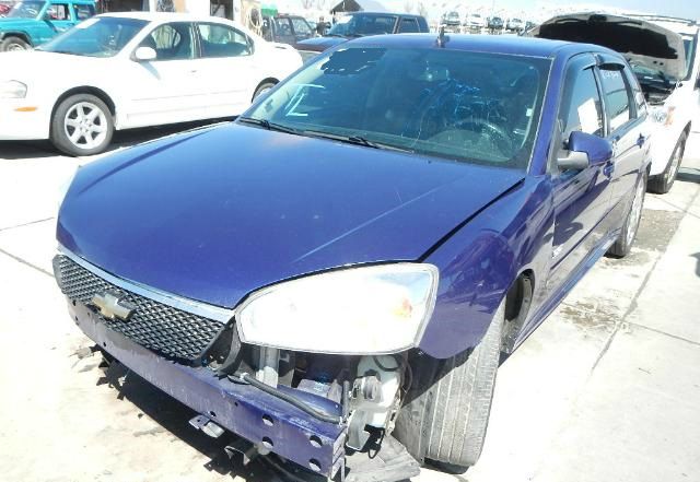 Chevrolet Malibu Maxx 2006 photo 2