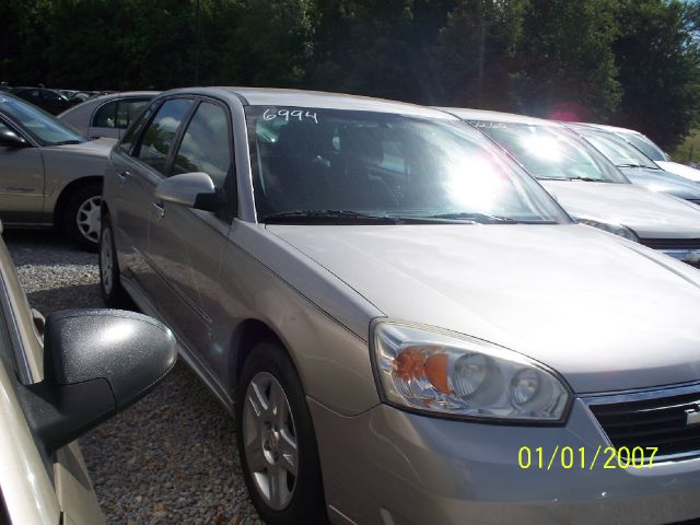 Chevrolet Malibu Maxx 2006 photo 2