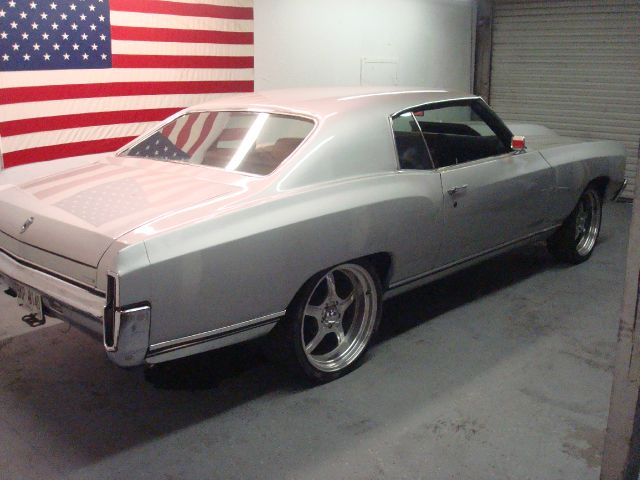 Chevrolet Monte Carlo 1970 photo 1