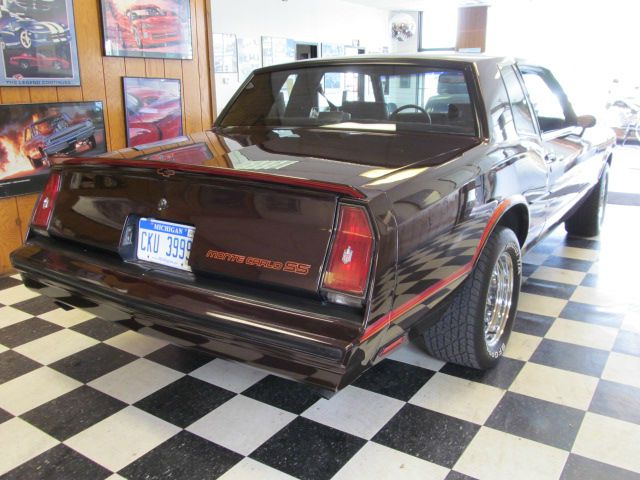 Chevrolet Monte Carlo 1985 photo 35