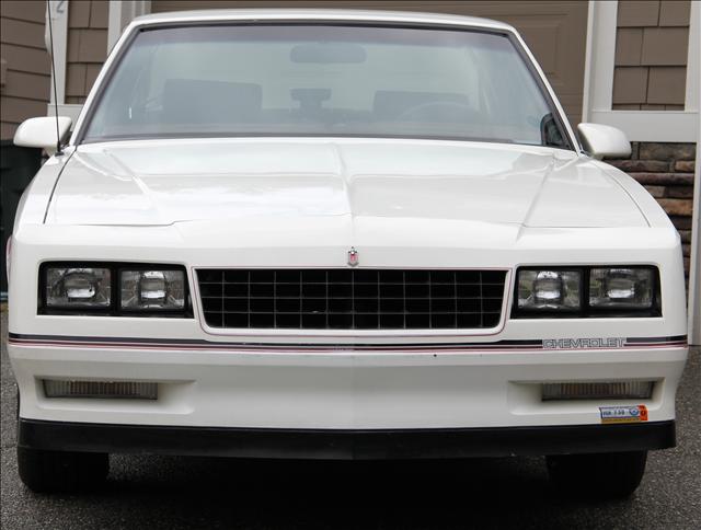 Chevrolet Monte Carlo 1986 photo 3