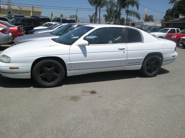 Chevrolet Monte Carlo 1995 photo 2