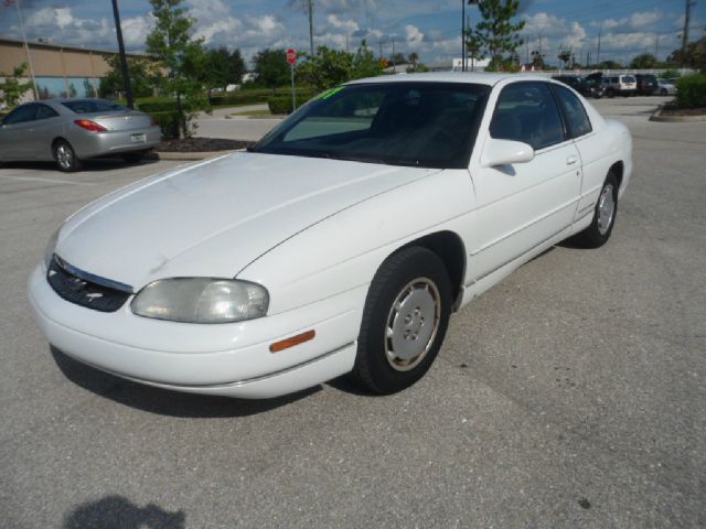 Chevrolet Monte Carlo 1997 photo 3