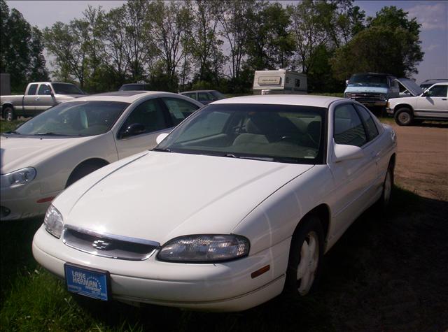 Chevrolet Monte Carlo 1998 photo 1