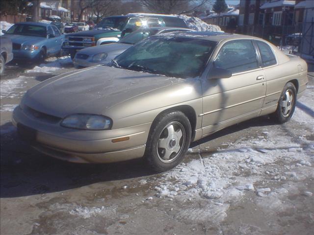 Chevrolet Monte Carlo 1998 photo 2