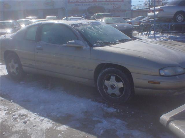 Chevrolet Monte Carlo 1998 photo 4