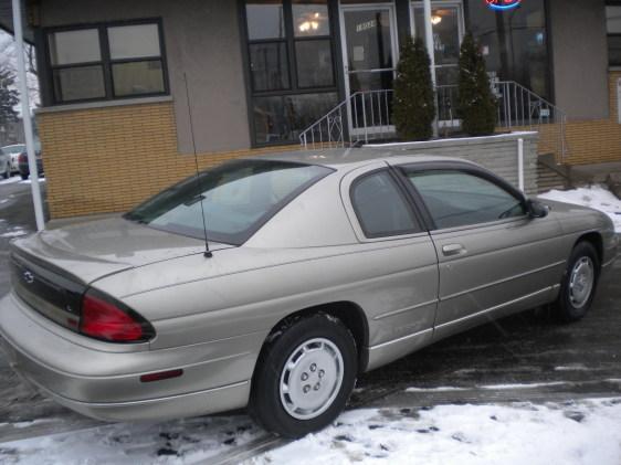 Chevrolet Monte Carlo 1998 photo 1