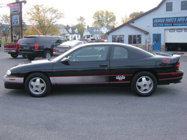 Chevrolet Monte Carlo 1998 photo 2