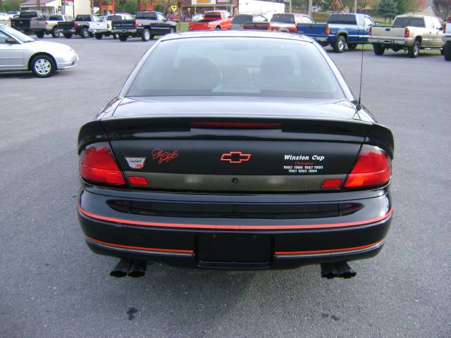 Chevrolet Monte Carlo 1998 photo 3