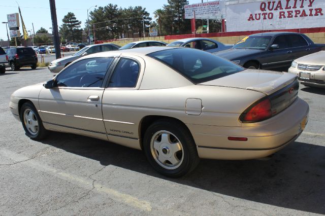 Chevrolet Monte Carlo 1999 photo 10