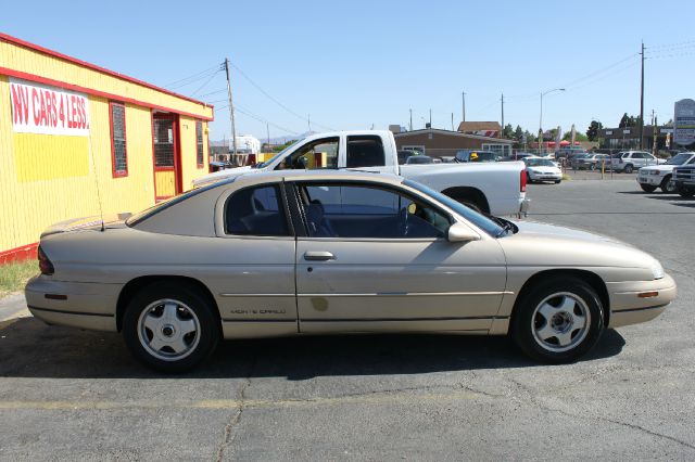 Chevrolet Monte Carlo 1999 photo 9