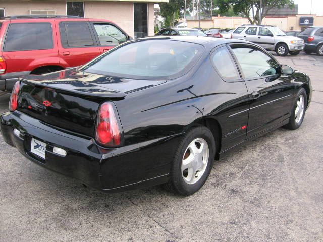 Chevrolet Monte Carlo 2000 photo 1