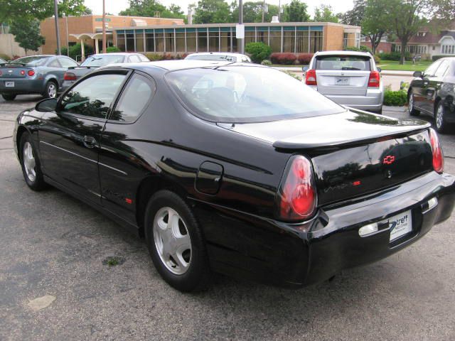 Chevrolet Monte Carlo 2000 photo 3