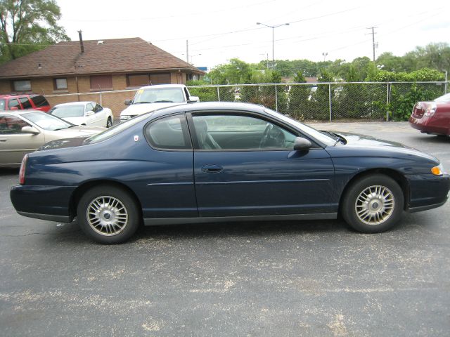 Chevrolet Monte Carlo 2000 photo 1