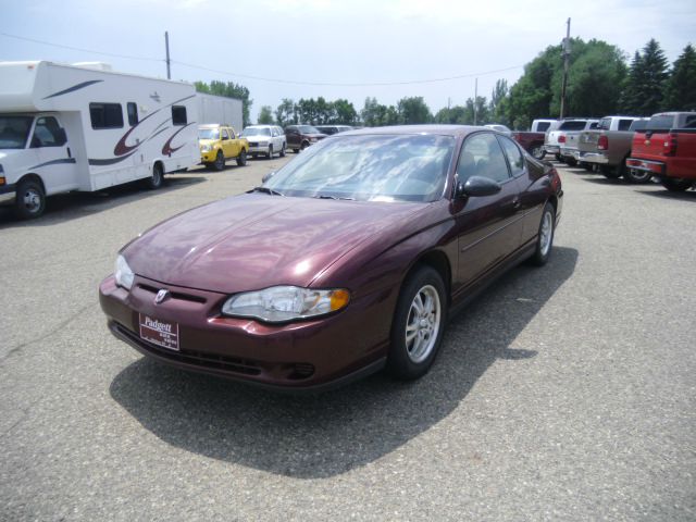 Chevrolet Monte Carlo 2000 photo 2